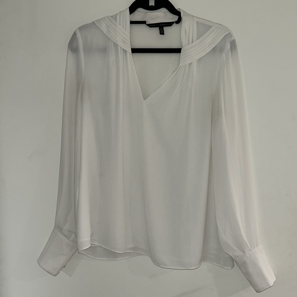 White House Black Market Blouse Size M